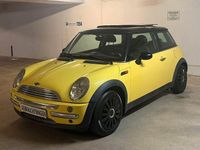 Second-hand Mini Cooper 116 CP (85 kW) 2002 Galben Hatchback