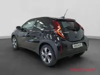 Neu Toyota Aygo X Active 116 PS (85 kW) 2026 Schwarz SUV