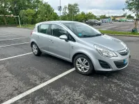 Gebraucht Opel Corsa 95 PS (69 kW) 2013 Silber Kleinwagen