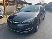 Gebraucht Opel Astra 136 PS (100 kW) 2015 Schwarz Kombi
