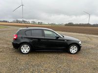 Gebraucht BMW 116 116 PS (85 kW) 2005 Schwarz Kleinwagen