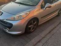 Gebraucht Peugeot 207 CC 150 PS (110 kW) 2007 Silber Cabrio