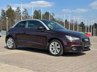 Gebraucht Audi A1 Ambition 90 PS (66 kW) 2011 Rot Kleinwagen