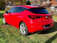 Gebraucht Opel Astra Dynamic 150 PS (110 kW) 2016 Rot Limousine