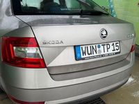 Gebraucht Skoda Octavia Ambition 150 PS (110 kW) 2017 Beige Limousine