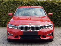 gebraucht BMW 320 Lim d Luxury Line *Volleder, Selbstparkend*