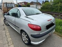 gebraucht Peugeot 206 CC  166.891 KM