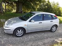 Gebraucht Ford Focus 100 PS (73 kW) 2002 Silber Kleinwagen