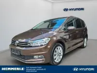Gebraucht VW Touran Highline 150 PS (110 kW) 2017 Braun Van / Kleinbus