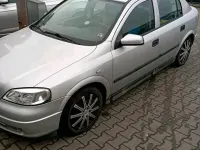 Gebraucht Opel Astra 125 PS (91 kW) 2002 Silber Kleinwagen
