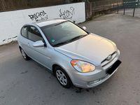 Gebraucht Hyundai Accent 96 PS (70 kW) 2008 Silber Kleinwagen