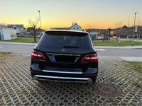 Gebraucht Mercedes ML350 258 PS (189 kW) 2014 Schwarz SUV