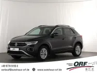 Gebraucht VW T-Roc Life 110 PS (80 kW) 2022 Deep black perleffekt SUV