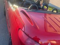 Gebraucht Peugeot 206 CC 109 PS (80 kW) 2002 Rot Cabrio
