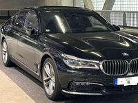 Gebraucht BMW 740 326 PS (239 kW) 2019 Schwarz Limousine
