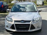 Gebraucht Ford Focus Titanium 140 PS (102 kW) 2014 Silber Limousine