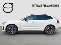 Gebraucht Volvo XC60 Plus 197 PS (144 kW) 2023 Crystal white SUV