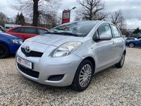 Gebraucht Toyota Yaris 99 PS (72 kW) 2012 Silber Kleinwagen