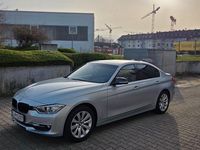 Gebraucht BMW 316 136 PS (100 kW) 2014 Silber Limousine