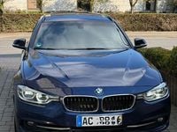 Gebraucht BMW 330 Sport Line 258 PS (189 kW) 2018 Blau Kombi