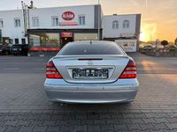 Używany Mercedes C320 224 KM (164 kW) 2006 Srebrny Sedan/Limuzyna