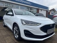 Gebraucht Ford Focus 120 PS (88 kW) 2022 Weiß Limousine