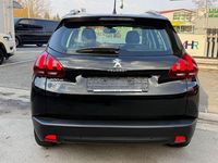 Gebraucht Peugeot 2008 Active 82 PS (60 kW) 2018 Schwarz SUV