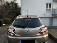 Gebraucht Renault Mégane III Bose Edition 131 PS (96 kW) 2013 Braun Limousine