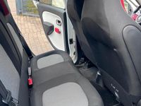 Gebraucht Renault Twingo Liberty 71 PS (52 kW) 2016 Weiß Kleinwagen