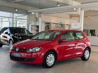 Gebraucht VW Golf VI Trendline 80 PS (58 kW) 2009 Rot Kleinwagen