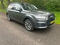 Używany Audi Q7 Proline 272 KM (200 kW) 2015 Szary SUV