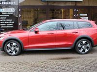 Gebraucht Volvo V60 CC 250 PS (183 kW) 2022 Rot Kombi