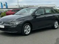 Gebraucht VW Golf VIII Life 131 PS (96 kW) 2023 Grau Kombi