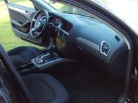 Gebraucht Audi A4 142 PS (104 kW) 2012 Schwarz Kombi