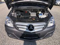 gebraucht Mercedes B200 Autotronic*Bi-Xenon*NAVI*Park-Assistent*SportPaket