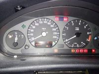 Gebraucht BMW 318 140 PS (102 kW) 1998 Beige Coupé