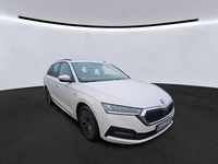 Gebraucht Skoda Octavia Clever 150 PS (110 kW) 2022 Weiß Kombi