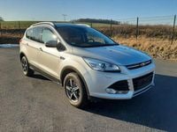 Usado Ford Kuga Titanium 179 HP (131 kW) 2015 Prateado SUV