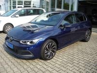 Gebraucht VW Golf VIII Active 131 PS (96 kW) 2022 Atlantic blue metallic Limousine