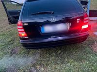 Gebraucht Mercedes C200 163 PS (119 kW) 2004 Schwarz Kombi