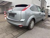 Gebraucht Ford Focus 80 PS (58 kW) 2005 Grau