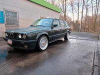 Gebraucht BMW 325 170 PS (125 kW) 1988 Grün Kombi
