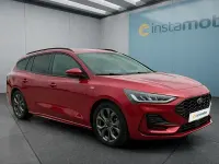 Gebraucht Ford Focus 155 PS (114 kW) 2024 Rot Kombi