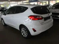 Gebraucht Ford Fiesta Trend 75 PS (55 kW) 2022 Weiß Kleinwagen