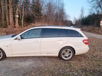 Gebraucht Mercedes 250 204 PS (150 kW) 2011 Weiß Limousine