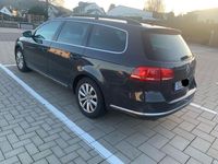 gebraucht VW Passat Variant 1.6 TDI Comfortline BMotion Navi