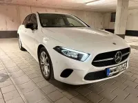 Gebraucht Mercedes A180 116 PS (85 kW) 2019 Limousine