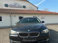 Gebraucht BMW 520 183 PS (134 kW) 2011 Grau Kombi