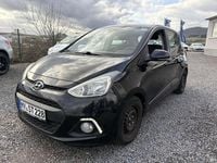 Gebraucht Hyundai i10 Edition 87 PS (63 kW) 2014 Phantom black. / mic Kleinwagen