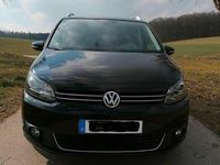 Gebraucht VW Touran Style 140 PS (102 kW) 2012 Schwarz Van / Kleinbus